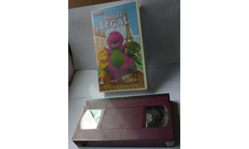 VHS Barney Dividir � Legal